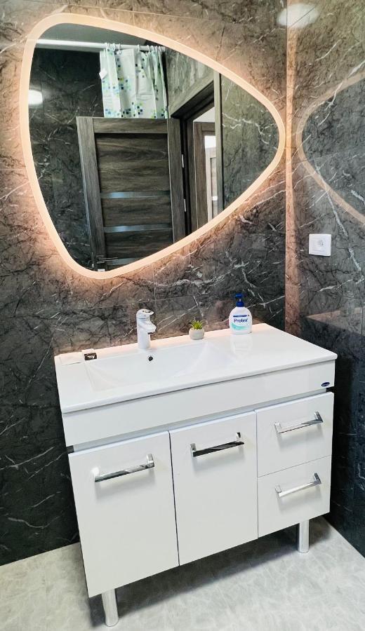 Altheda Living Blue Luxury 29E-4 Apartment Sfintu Ilie Ngoại thất bức ảnh